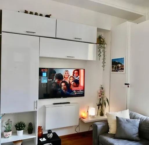 Apartment In Nice